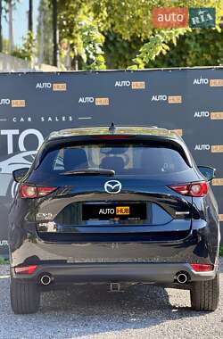 Позашляховик / Кросовер Mazda CX-5 2020 в 