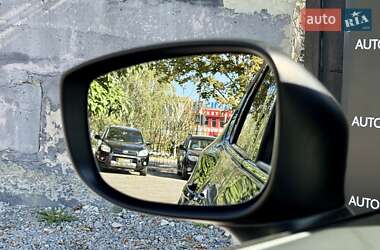 Позашляховик / Кросовер Mazda CX-5 2020 в 