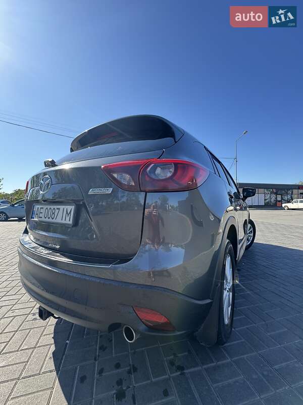 Внедорожник / Кроссовер Mazda CX-5 2015 в Днепре