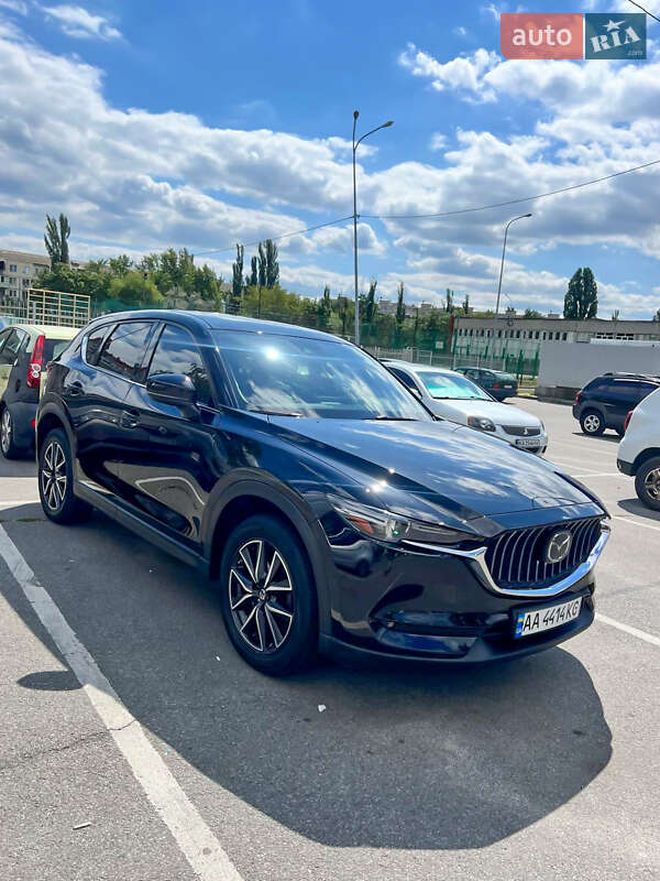 Внедорожник / Кроссовер Mazda CX-5 2017 в 
