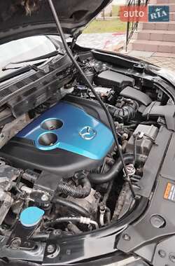 Позашляховик / Кросовер Mazda CX-5 2012 в 