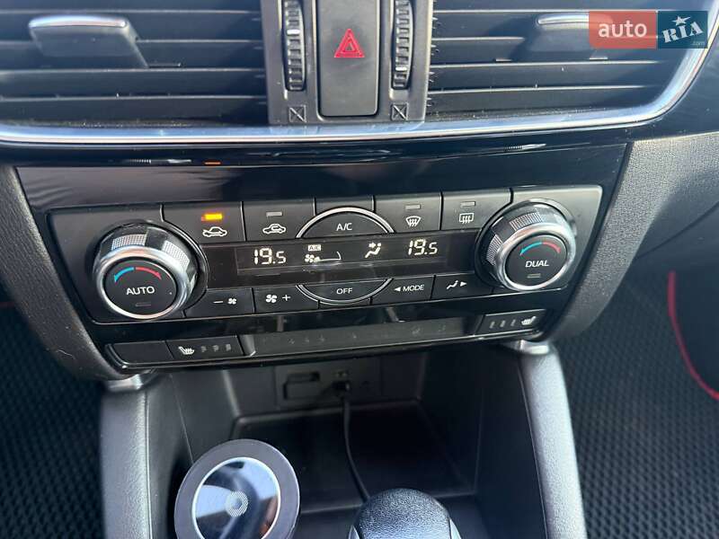 Внедорожник / Кроссовер Mazda CX-5 2017 в Киеве