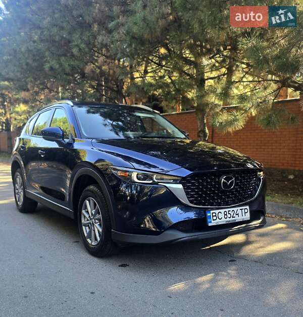 Внедорожник / Кроссовер Mazda CX-5 2023 в 