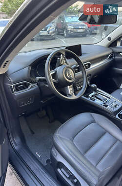 Внедорожник / Кроссовер Mazda CX-5 2023 в 
