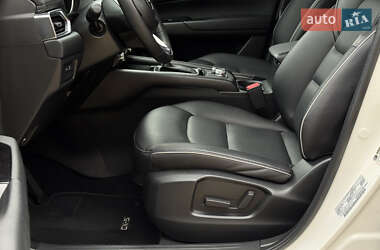 Внедорожник / Кроссовер Mazda CX-5 2023 в 