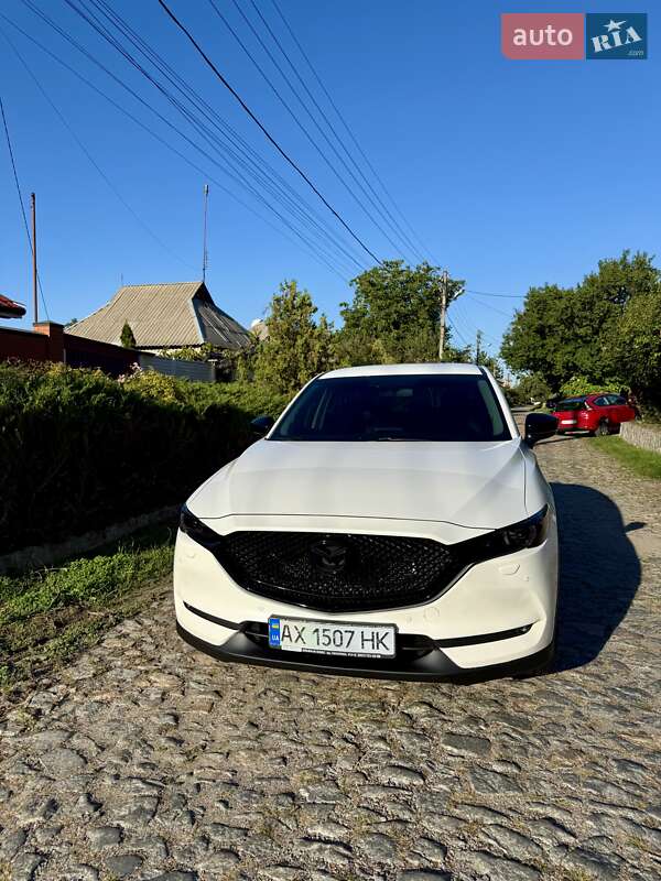 Внедорожник / Кроссовер Mazda CX-5 2018 в 
