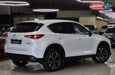Позашляховик / Кросовер Mazda CX-5 2022 в 