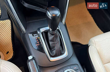 Позашляховик / Кросовер Mazda CX-5 2014 в 