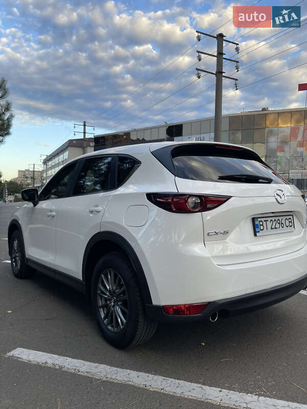 Внедорожник / Кроссовер Mazda CX-5 2017 в Одессе фото 3 Внедорожник / Кроссовер Mazda CX-5 2017 в Одессе