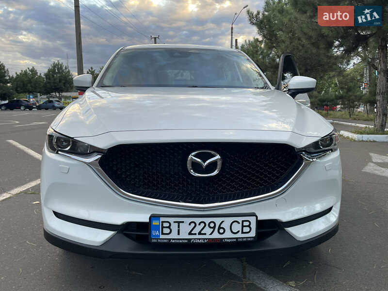 Внедорожник / Кроссовер Mazda CX-5 2017 в Одессе фото 8 Внедорожник / Кроссовер Mazda CX-5 2017 в Одессе