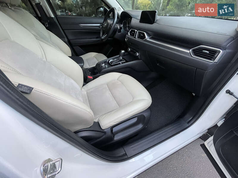 Внедорожник / Кроссовер Mazda CX-5 2017 в Одессе фото 32 Внедорожник / Кроссовер Mazda CX-5 2017 в Одессе