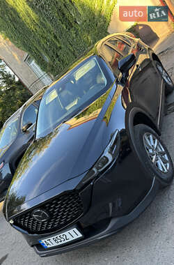 Позашляховик / Кросовер Mazda CX-5 2023 в 