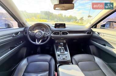 Позашляховик / Кросовер Mazda CX-5 2018 в 