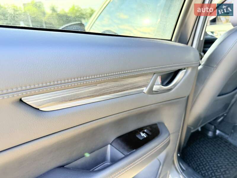 Внедорожник / Кроссовер Mazda CX-5 2018 в Харькове