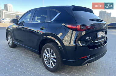 Позашляховик / Кросовер Mazda CX-5 2023 в 