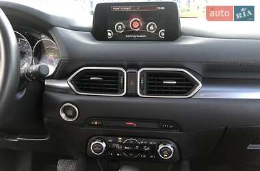 Внедорожник / Кроссовер Mazda CX-5 2018 в 