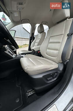 Позашляховик / Кросовер Mazda CX-5 2013 в 