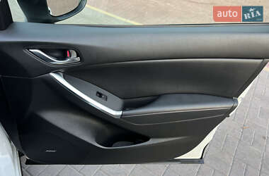 Позашляховик / Кросовер Mazda CX-5 2012 в 