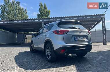 Позашляховик / Кросовер Mazda CX-5 2015 в 