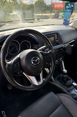 Позашляховик / Кросовер Mazda CX-5 2014 в 