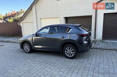 Позашляховик / Кросовер Mazda CX-5 2022 в 