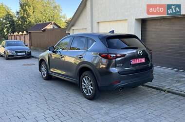 Позашляховик / Кросовер Mazda CX-5 2022 в 