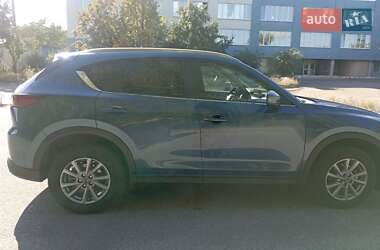 Позашляховик / Кросовер Mazda CX-5 2023 в 