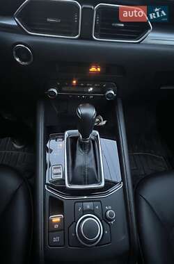 Позашляховик / Кросовер Mazda CX-5 2022 в 