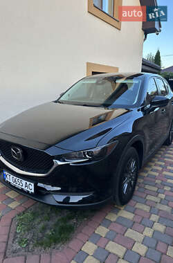 Позашляховик / Кросовер Mazda CX-5 2020 в 