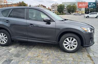 Позашляховик / Кросовер Mazda CX-5 2016 в 