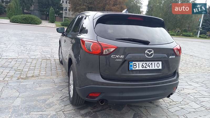 Позашляховик / Кросовер Mazda CX-5 2016 в Кременчуці