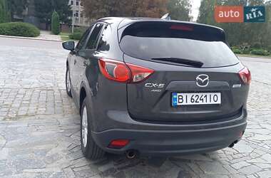 Позашляховик / Кросовер Mazda CX-5 2016 в 