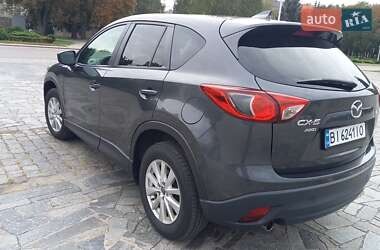 Позашляховик / Кросовер Mazda CX-5 2016 в 