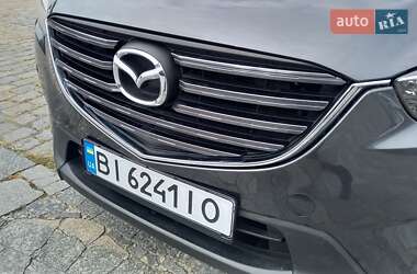 Позашляховик / Кросовер Mazda CX-5 2016 в 