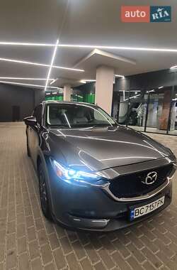 Внедорожник / Кроссовер Mazda CX-5 2017 в 