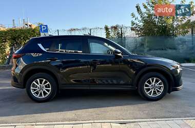 Позашляховик / Кросовер Mazda CX-5 2022 в 