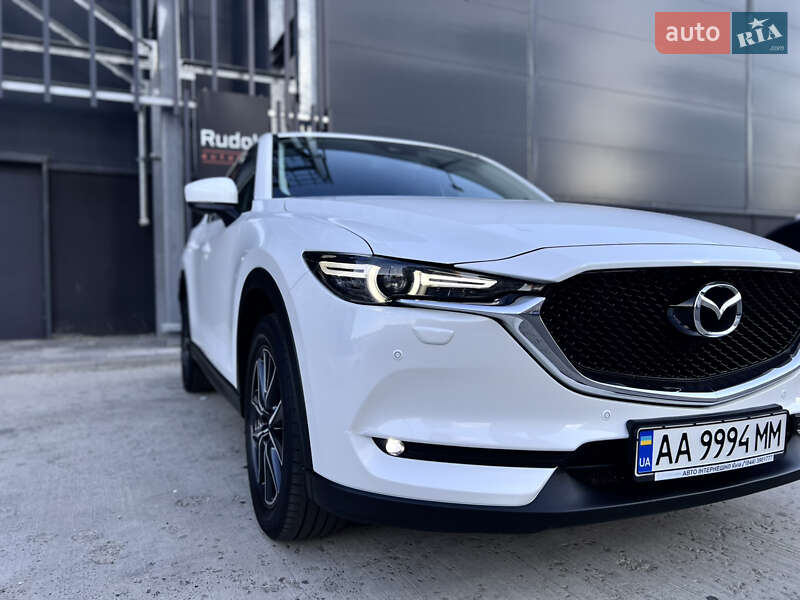 Внедорожник / Кроссовер Mazda CX-5 2017 в Киеве