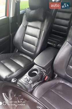 Внедорожник / Кроссовер Mazda CX-5 2012 в 