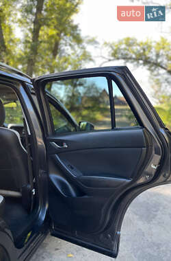 Позашляховик / Кросовер Mazda CX-5 2013 в 
