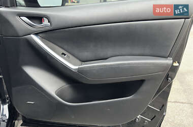 Внедорожник / Кроссовер Mazda CX-5 2015 в 