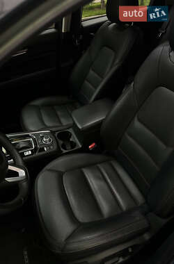 Внедорожник / Кроссовер Mazda CX-5 2023 в 