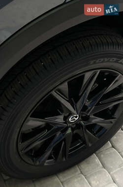 Внедорожник / Кроссовер Mazda CX-5 2023 в 