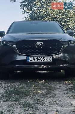 Позашляховик / Кросовер Mazda CX-5 2024 в 