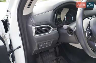 Позашляховик / Кросовер Mazda CX-5 2021 в 