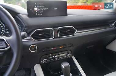 Позашляховик / Кросовер Mazda CX-5 2021 в 
