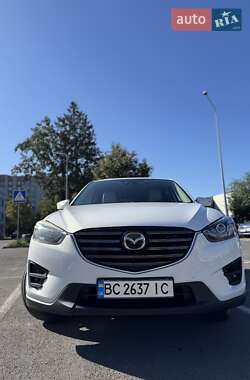 Позашляховик / Кросовер Mazda CX-5 2016 в 
