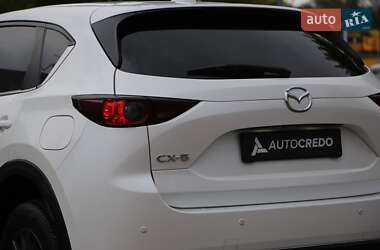Позашляховик / Кросовер Mazda CX-5 2020 в 
