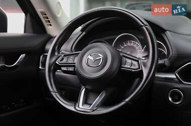 Позашляховик / Кросовер Mazda CX-5 2020 в 