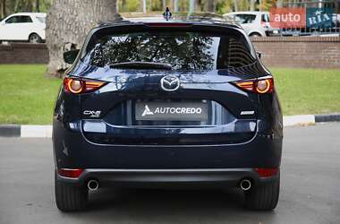 Внедорожник / Кроссовер Mazda CX-5 2017 в 