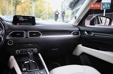 Внедорожник / Кроссовер Mazda CX-5 2017 в 